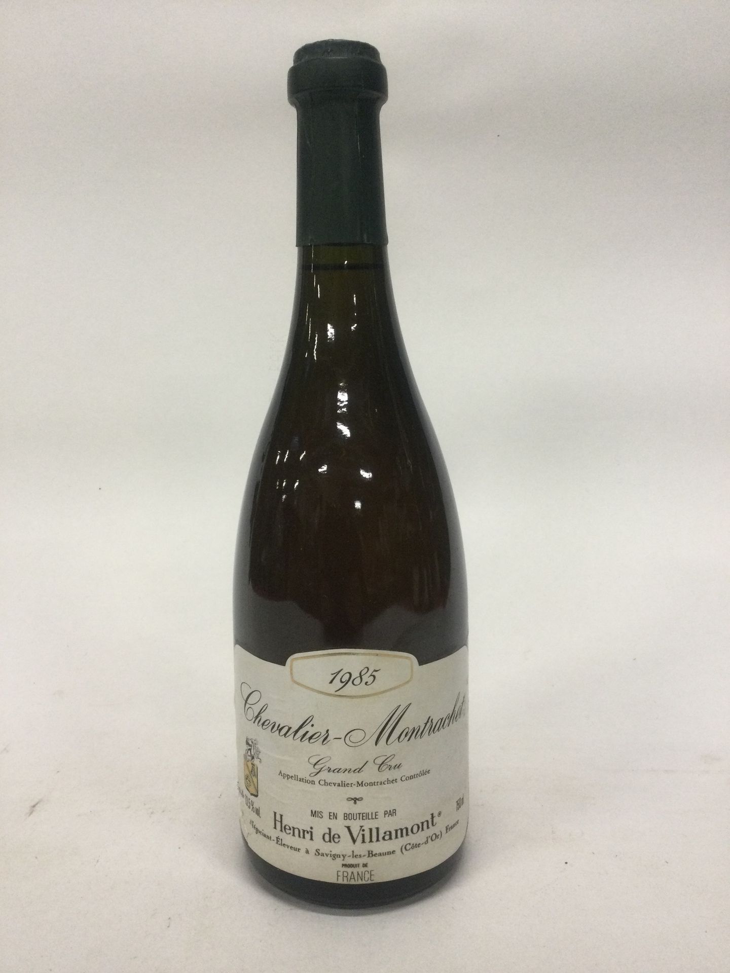 Null 1 Bottle CHEVALIER MONTRACHET gran cru H. DE VILLAMONT 1985