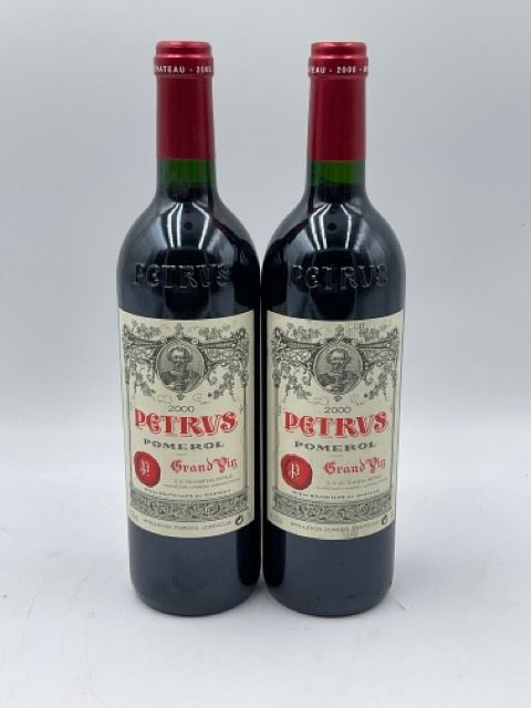 Null 2 bouteilles PETRUS, Pomerol 2000