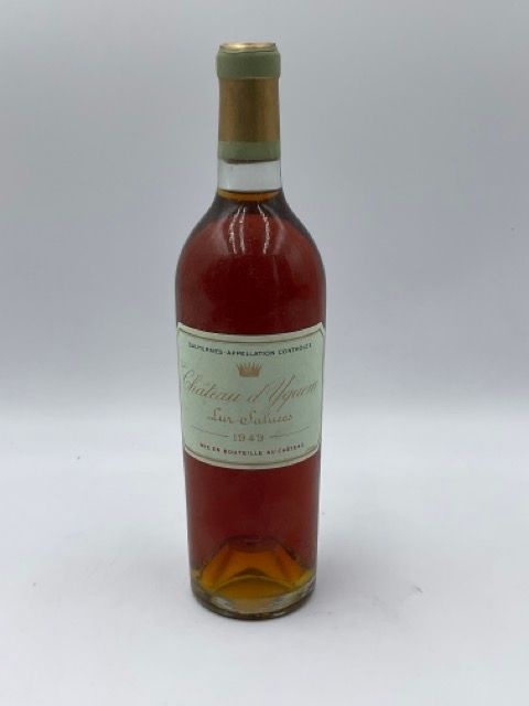 Null 1 bouteille CH. D'YQUEM, 1° cru supérieur Sauternes 1949