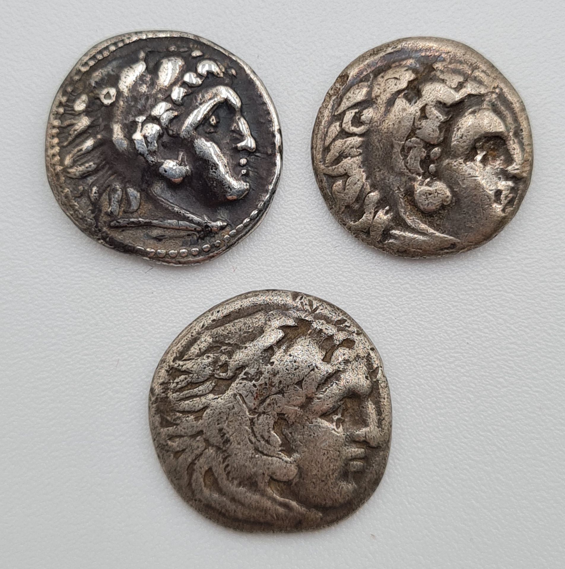 Null Lot de 3 Monnaies Grecques - ROYAUME DE MACÉDOINE - PHILIPPE III ARRHIDÉE (&hellip;