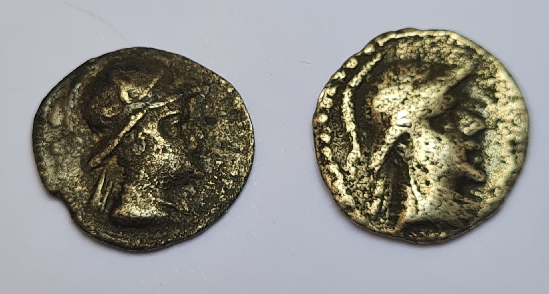 Null Lot de 2 Monnaies Grecques - ROYAUME DE BACTRIANE - EUCRATIDES Ier (171-135&hellip;