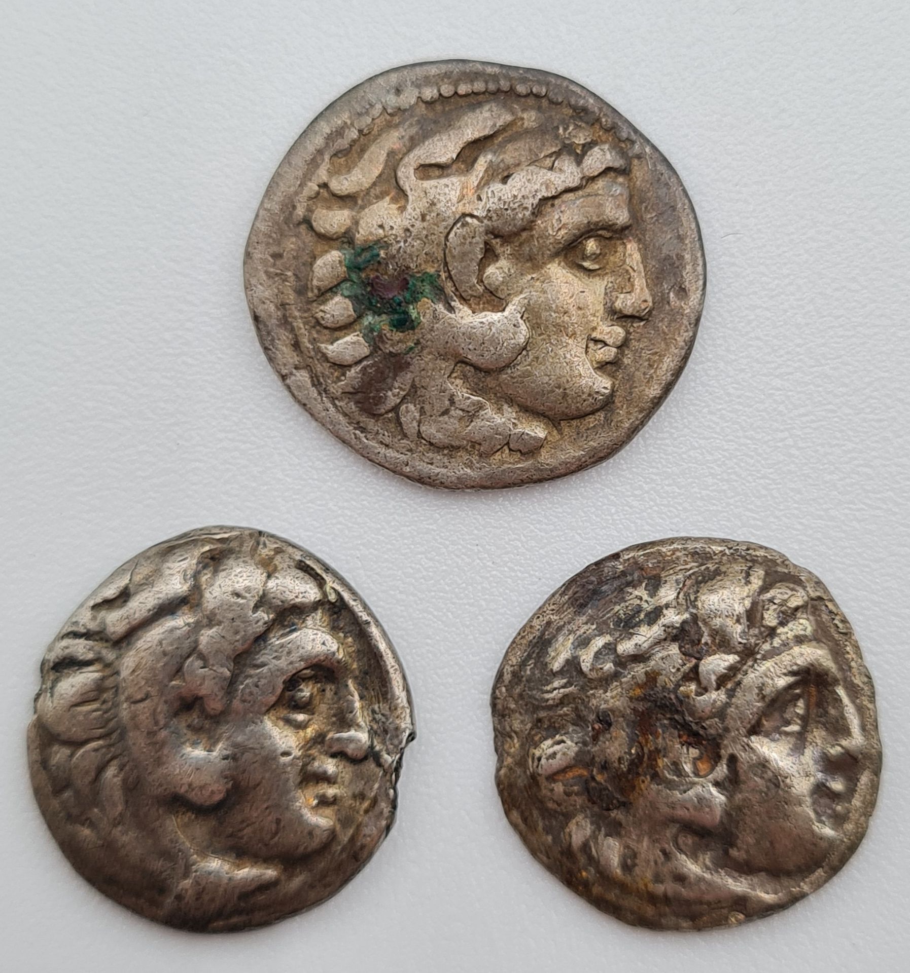 Null Lot de 3 Monnaies Grecques - ROYAUME DE MACÉDOINE - ALEXANDRE III LE GRAND &hellip;