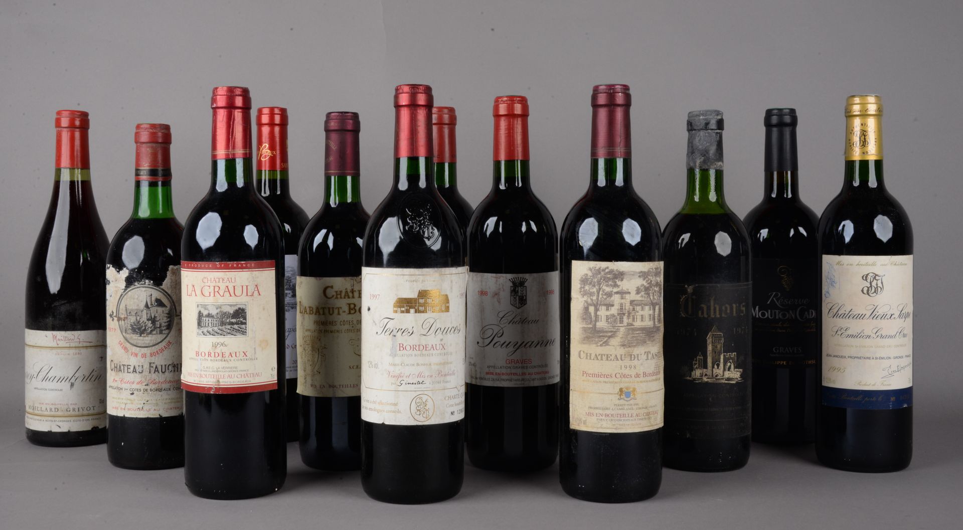 Null 13 bottiglie VARIE (e, ela; Graves, St-Emilion, Cahors, Gevrey-Chambertin..&hellip;