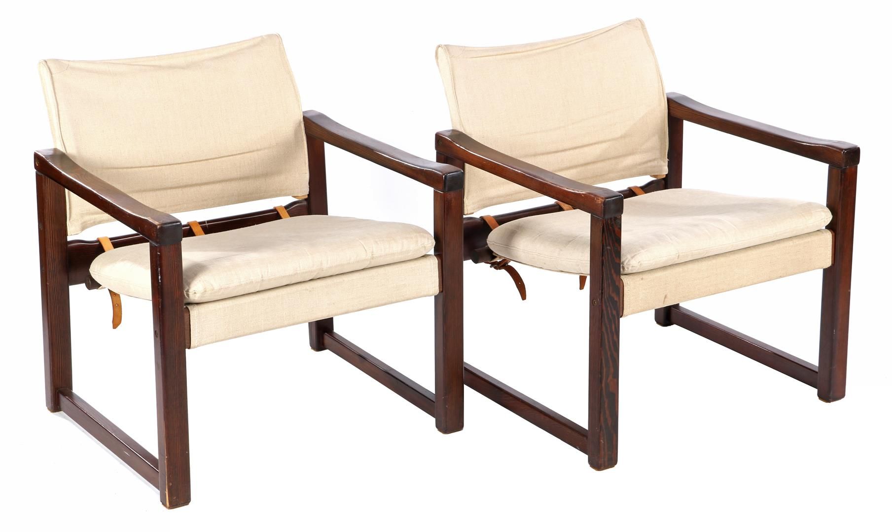 Karin Mobring 卡琳-莫布林(1927-2005)

2把白蜡木扶手椅，带亚麻布套，卡琳-莫布林为宜家设计，型号 "Diana/Safari"，瑞典&hellip;
