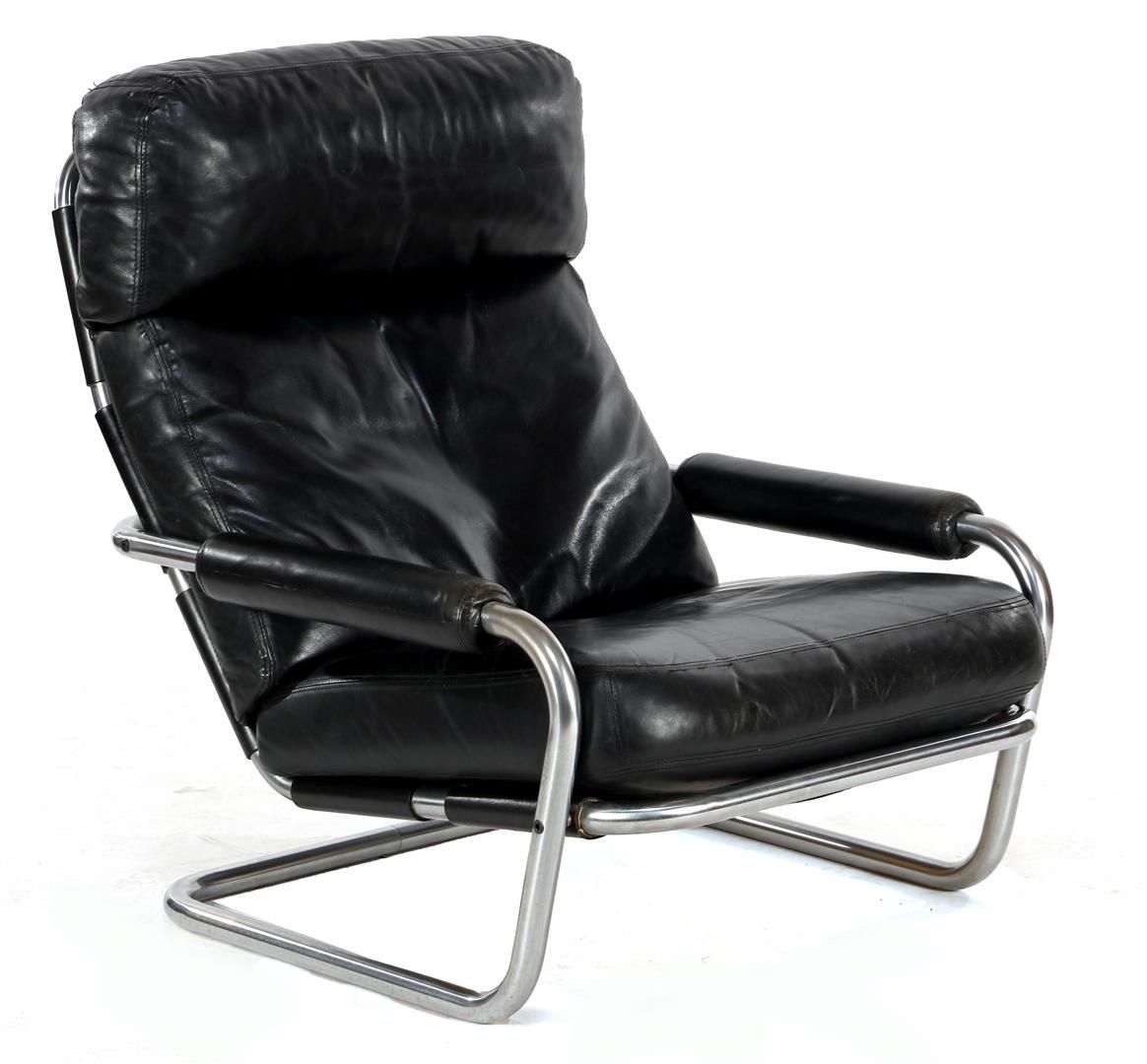 Jan des Bouvrie 扬-德-布瓦里 (1942-2020)

镀铬管状框架扶手椅，黑色皮革可拆卸坐垫，为Gelderland设计的Jan des B&hellip;