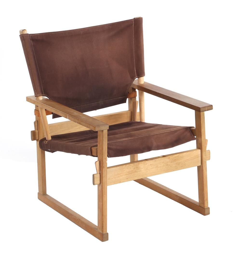Kaj Winding 卡伊-温丁（1904 年）
山毛榉木扶手椅，棕色帆布装饰，Kaj Winding 设计，Poul Hundevad 施工，型号 "Saf&hellip;