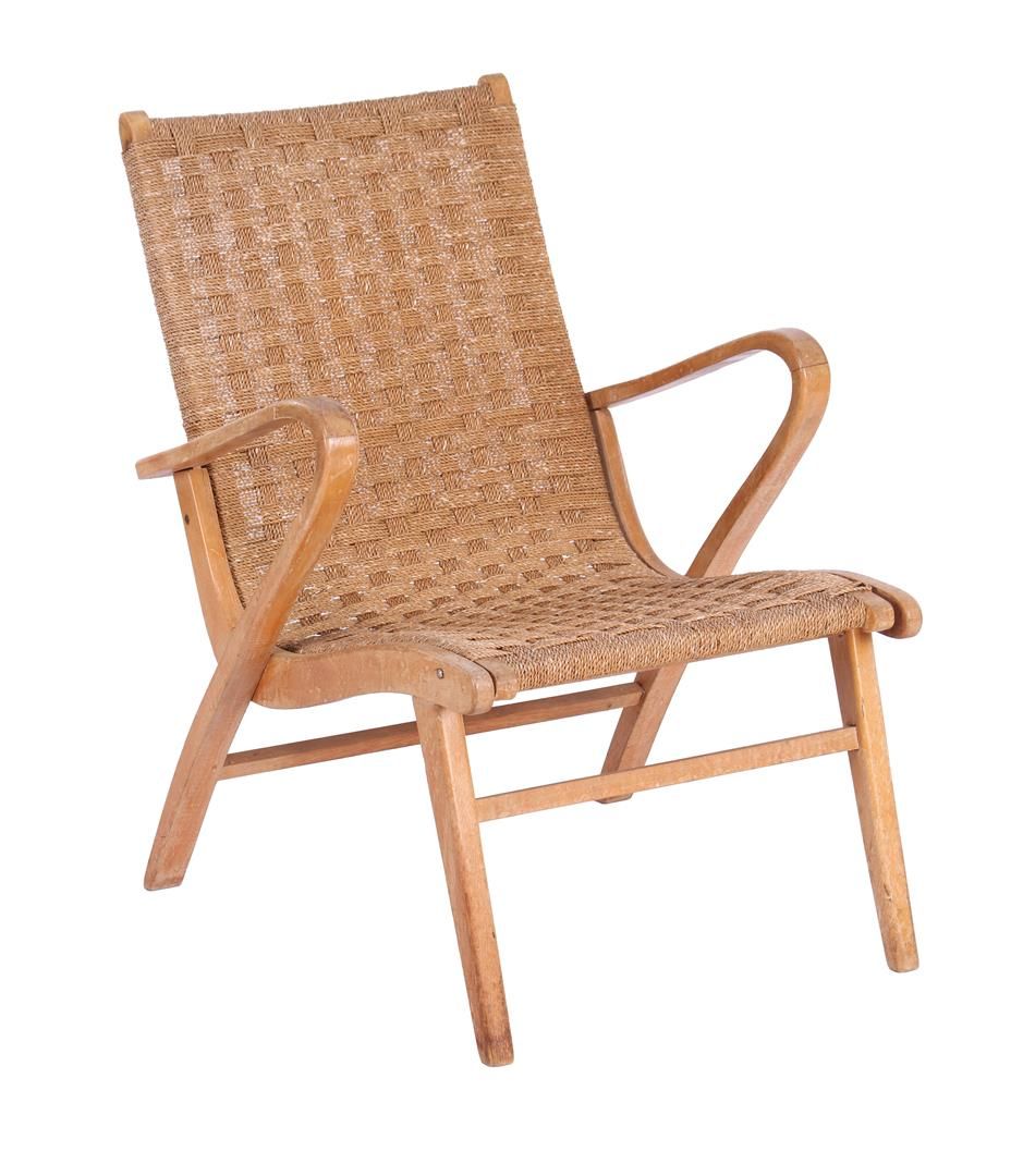 Null 弧形榉木扶手椅，带绳编座椅，可能由 Vroom & Dreesmann 百货公司出售，荷兰，20 世纪 50 年代，靠背高 80 厘米