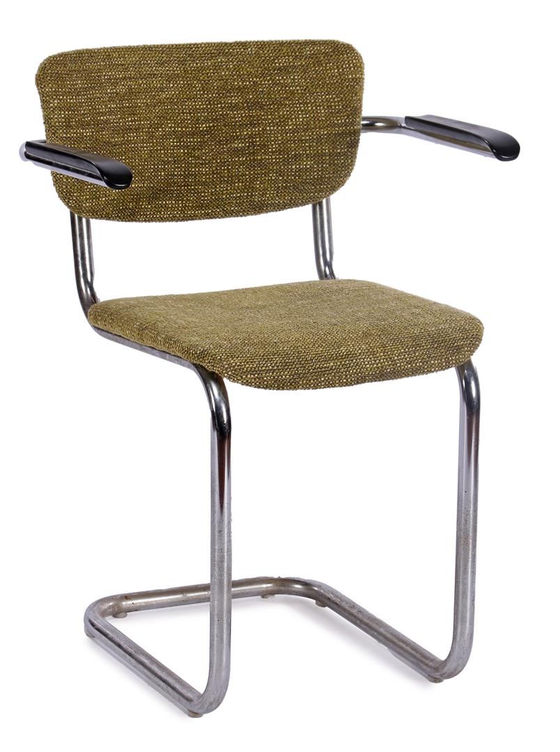 Null 弧形管状框架金属扶手椅，配绿色软垫和电木扶手，荷兰，20 世纪下半叶，靠背高 76 厘米