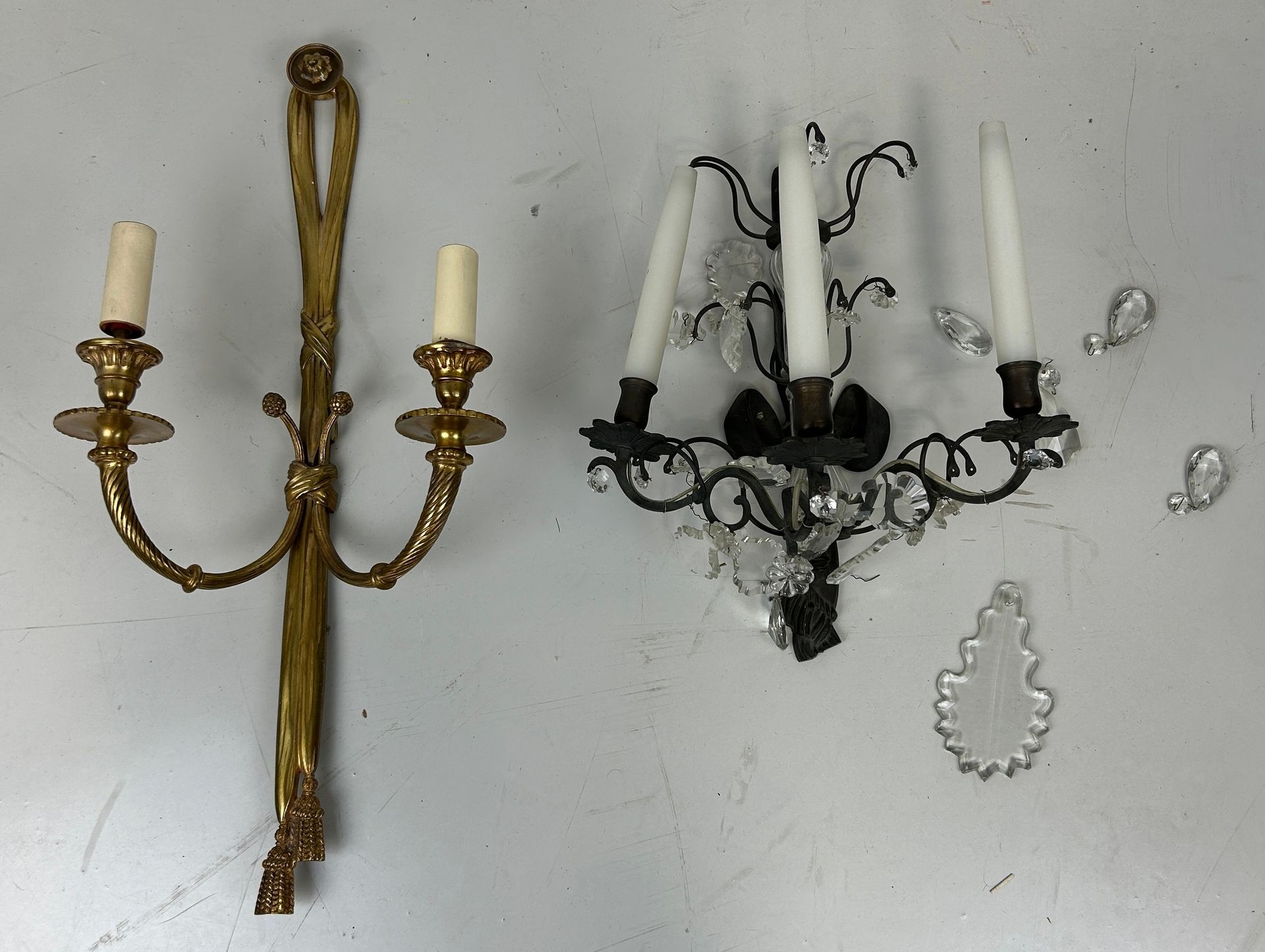 Null A REGENCY STYLE GILT BRASS WALL SCONCE ALONG WITH ANOTHER SCONCE WITH GLASS&hellip;