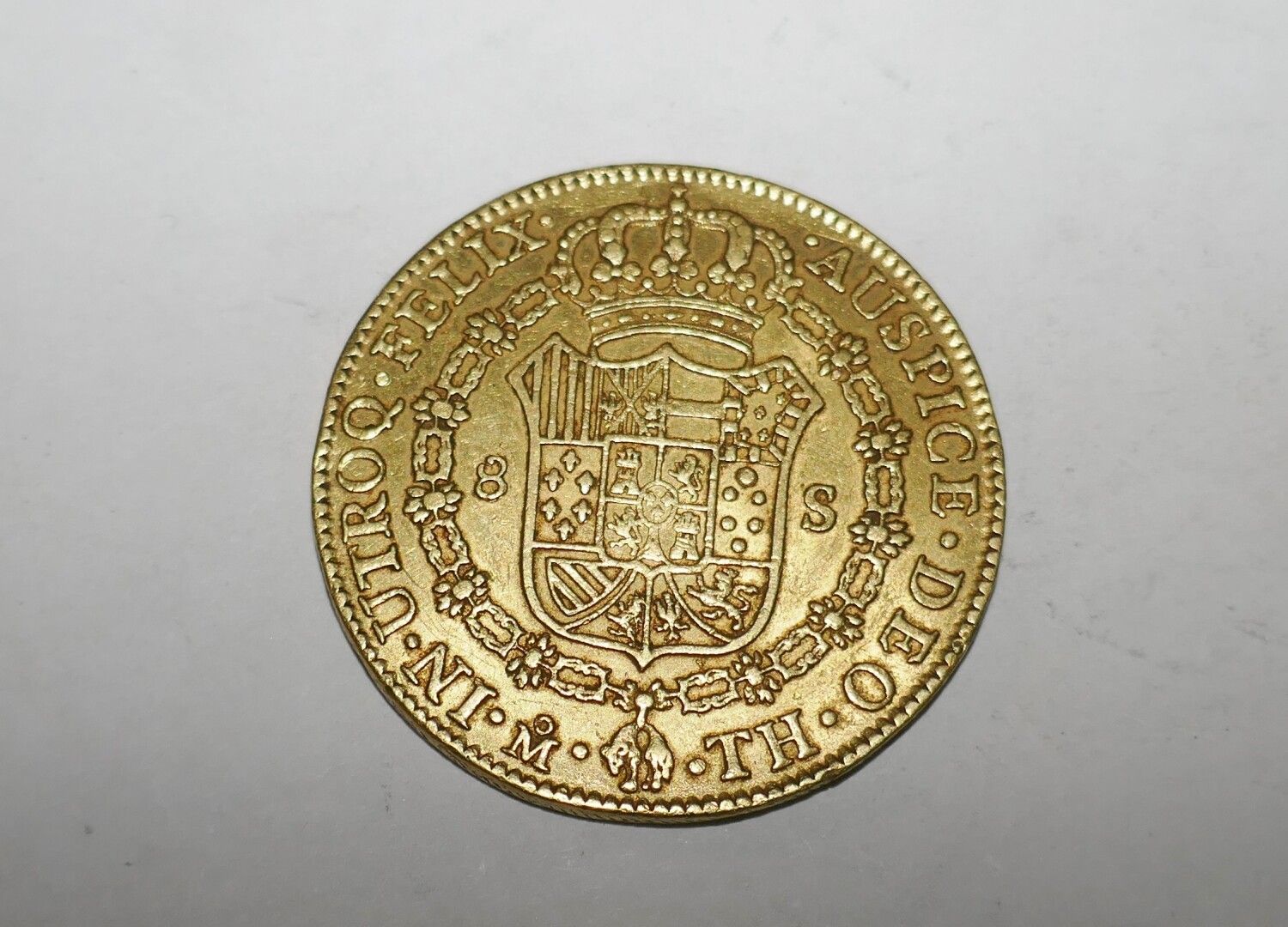 Null Una moneta d'oro da 8 escudo Carlo IV 1806, 27,2 gr