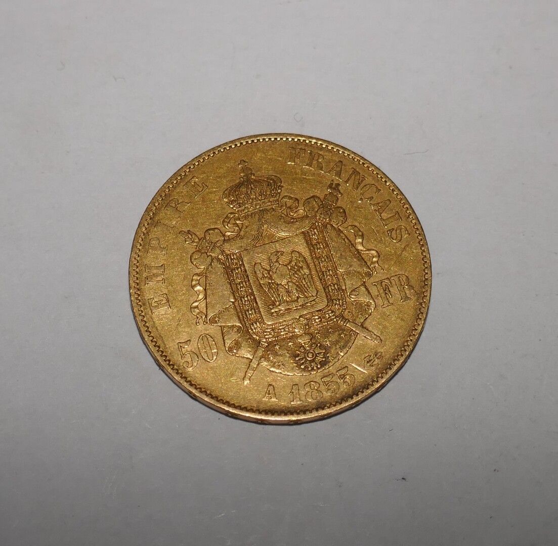 Null Una moneta d'oro da 50 franchi Napoleone III Barehead 1855 A, 16,12 grs