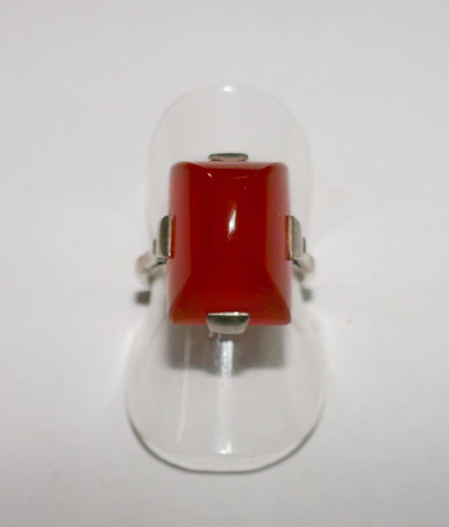 Null Silver and carnelian ring, PB 5,8 grs, TDD 52