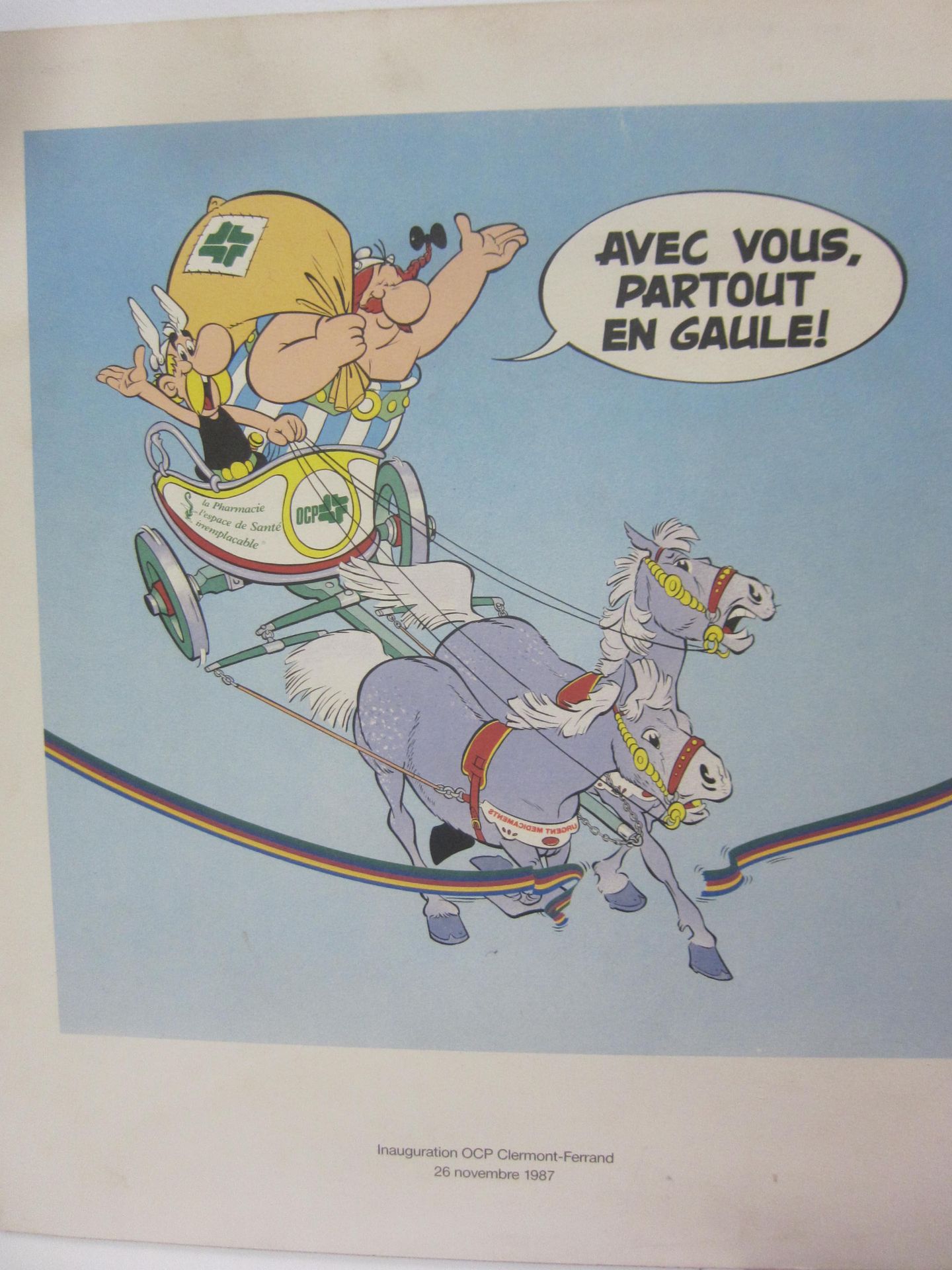 Null Panneau publicitaire pour la Pharmacie OCP à l'illustration d'Astérix et Ob&hellip;