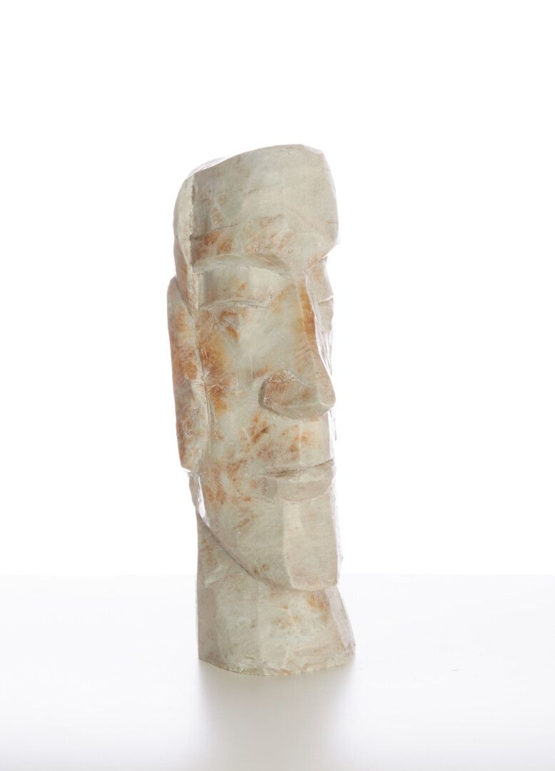 Null 一个毛伊岛石雕像 - 高 : 38
