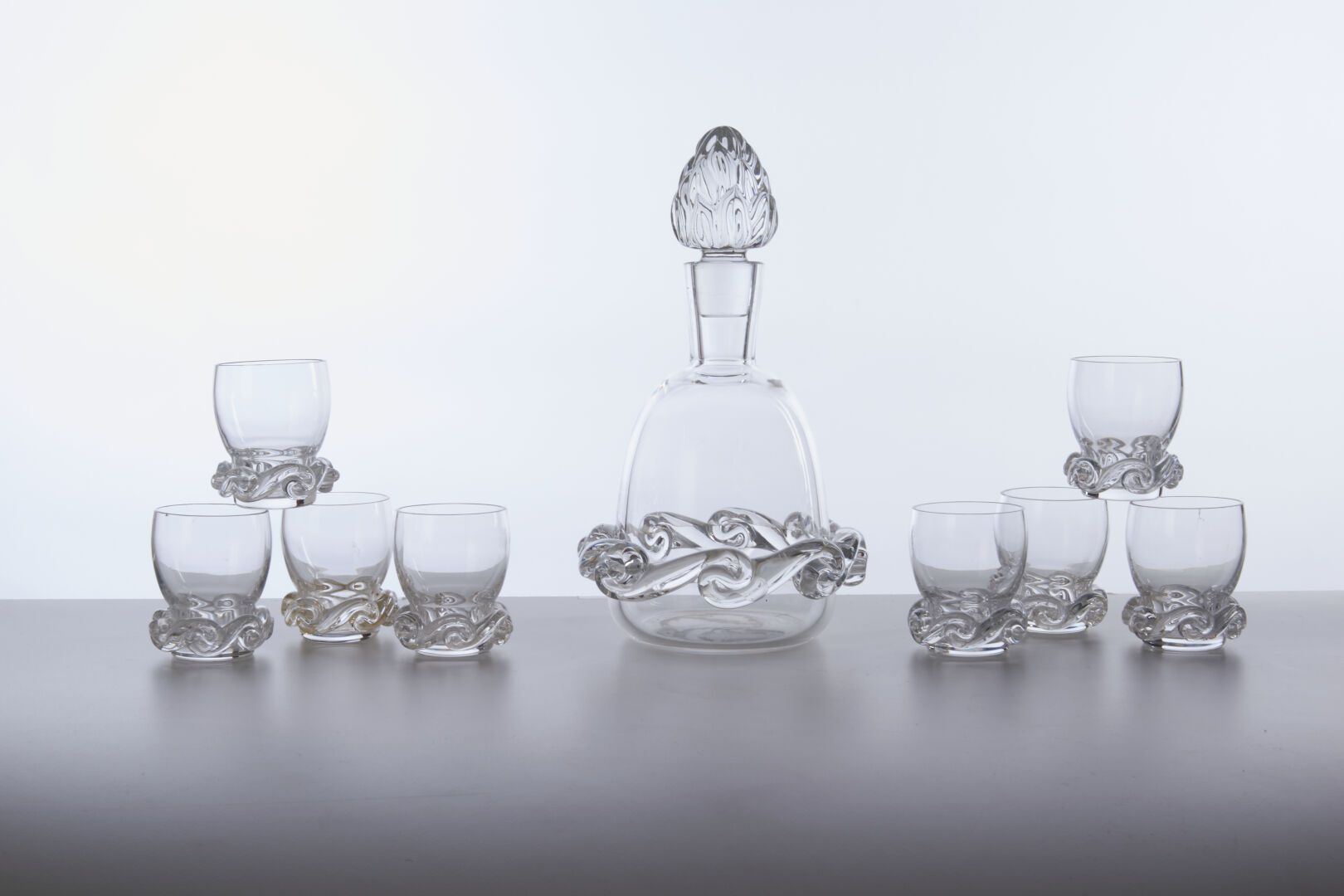 Null BACCARAT

Un service à liqueur en cristal comprenant une carafe et huit ver&hellip;