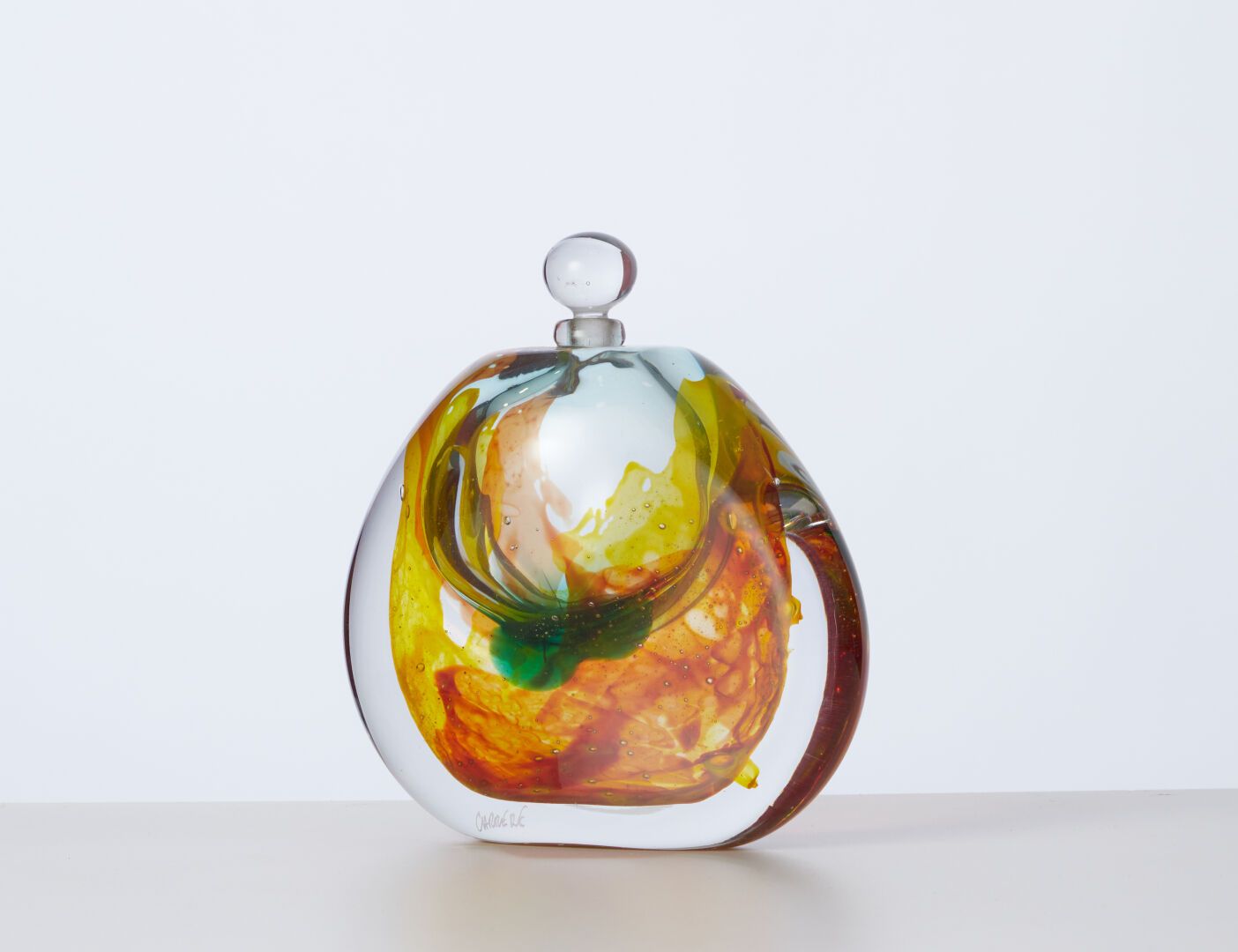 Null CARRERE Xavier (geboren 1966)
Eiförmige Glasflasche
H: 16 cm