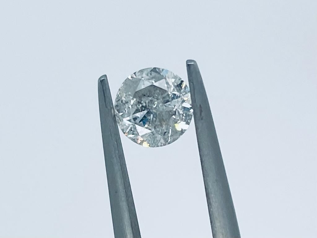 Null 钻石0.98克拉

颜色和

洁净度 I3

聪明的剪裁

C20409-18