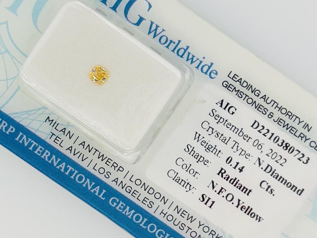Null 钻石0.14克拉花色橙色净度SI1 - 辐射状切割 - AIG证书 - F20901-13