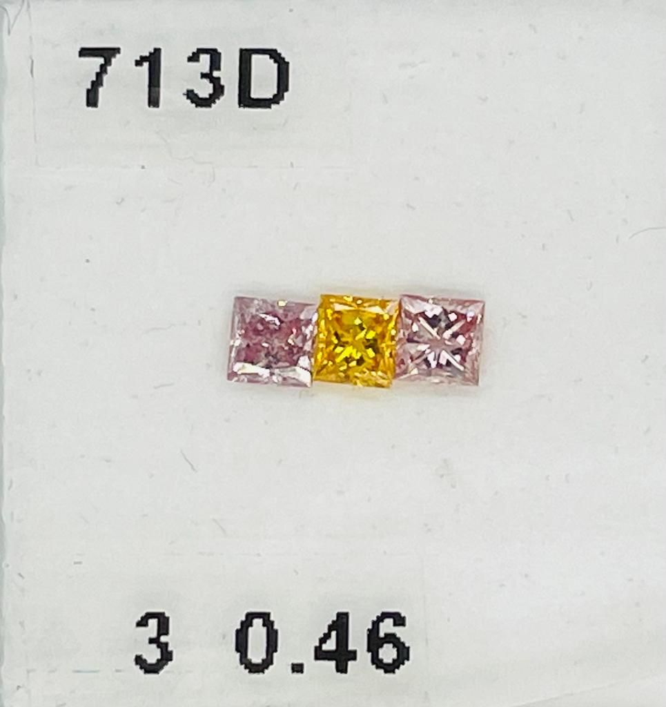 Null 3 DIAMANTS 0,46 CT FANCY PINK VIVID YELLOW - SI2 - PR CUT - CERTIFICATE ID &hellip;