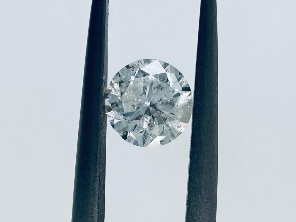 Null 钻石0.7克拉g - i1 - 明亮式切割 - 激光雕刻+证书id *love collection* - C30221-11