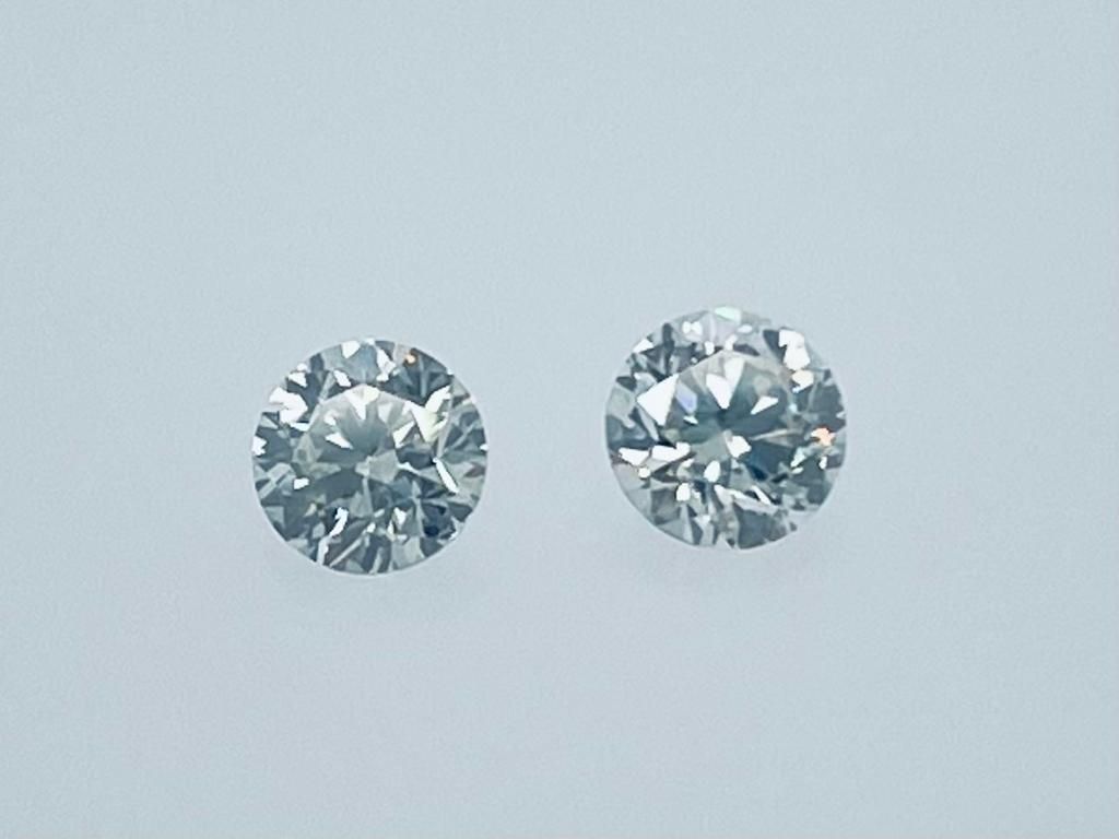 Null 2 DIAMANTEN 0,61 CT GESAMT FARBE I REINHEIT VS1-2 - BRILLANTSCHLIFF - ZERTI&hellip;