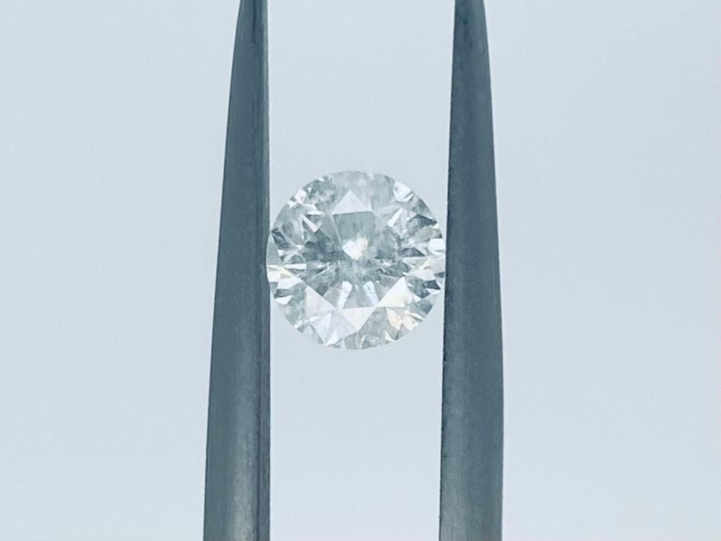 Null 钻石0.75克拉F - I2 - 明亮式切割 - 证书编号 - C30102-9