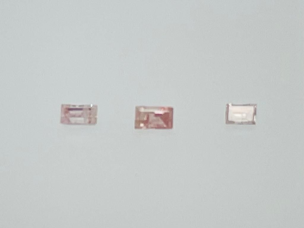 Null 3颗钻石0.22克拉的浅粉色净度S2-I2 - AM20705-34