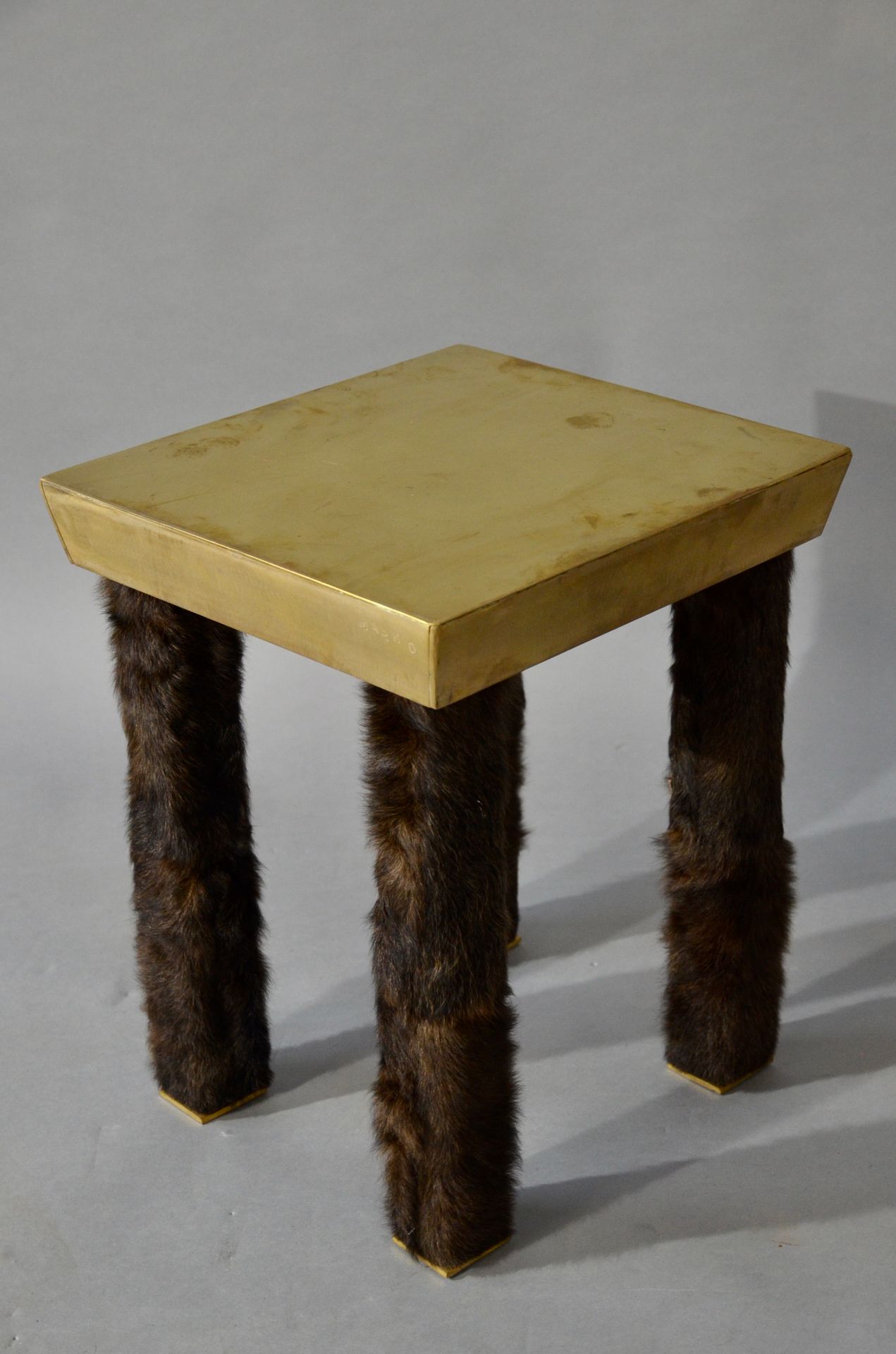 MARKO (1962 – contemporain) Table basse d’appoint (petit modèle) en laiton bross&hellip;