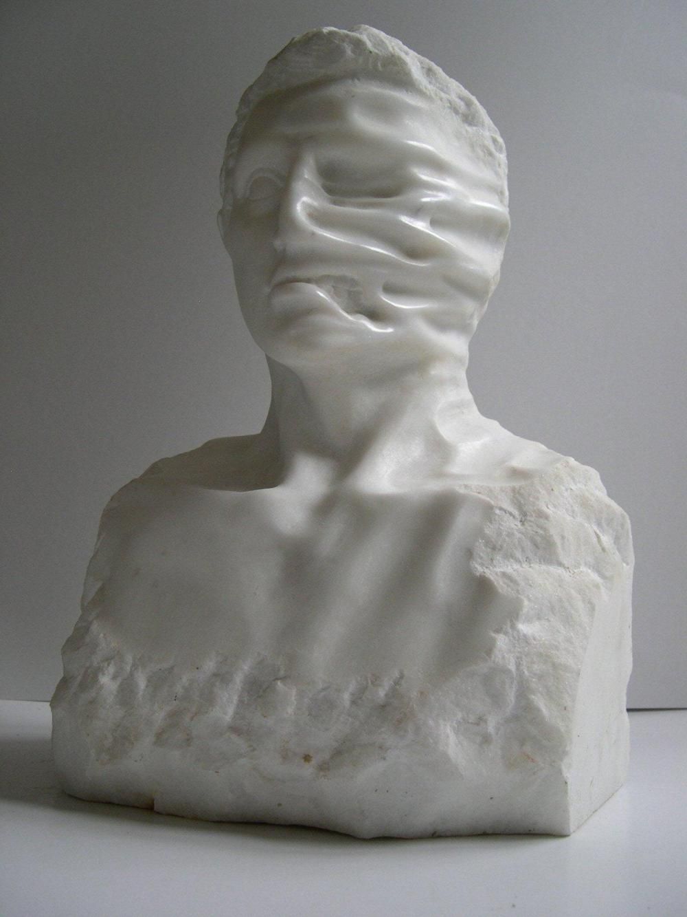 Null "变容 "雕塑，35x24x19 厘米 - 20 世纪