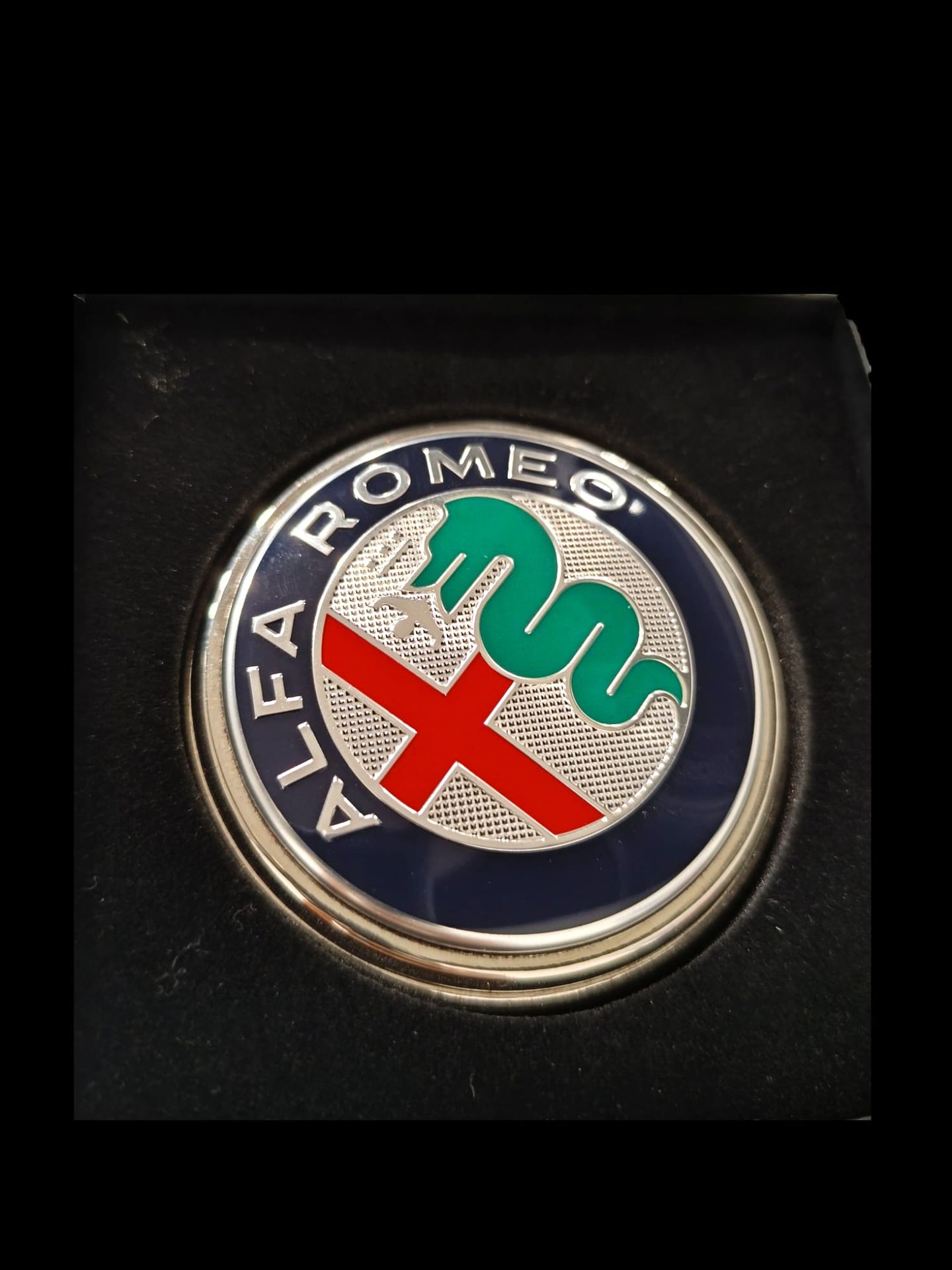 Fermacarte Alfa Romeo ultimo stemma