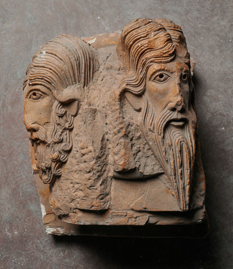 Chapiteau avec deux têtes d'hommes Atelier de moulage du Musée de sculpture comp&hellip;