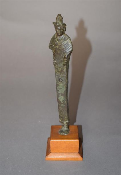 Null Pilier hermaïque sommé d'un buste de Mercure, légèrement de profil gauche, &hellip;