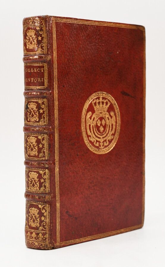 Null 历史文集或回忆录，作为1748年艾克斯-拉-沙佩尔和平所结束的战争的历史。

伦敦和巴黎，Duchesne，1758年。12开本[2]-7-1bl-[&hellip;