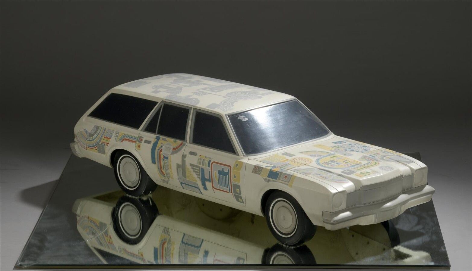 Null (J) Eduardo PAOLOZZI (1924-2005)

道奇旅行车车身的绘画研究，约1977年

丙烯酸树脂和塑料模型，比例为1/8

H&hellip;