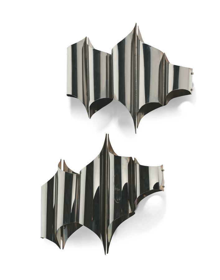 Null Italian work from the 1970's

Elegant and large pair of sconces

Chromed me&hellip;