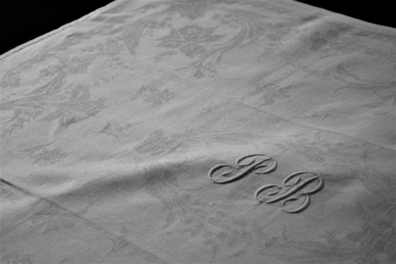 Null Trois suites de serviettes damassées, 2nde moitié du XIXe siècle.

Une suit&hellip;