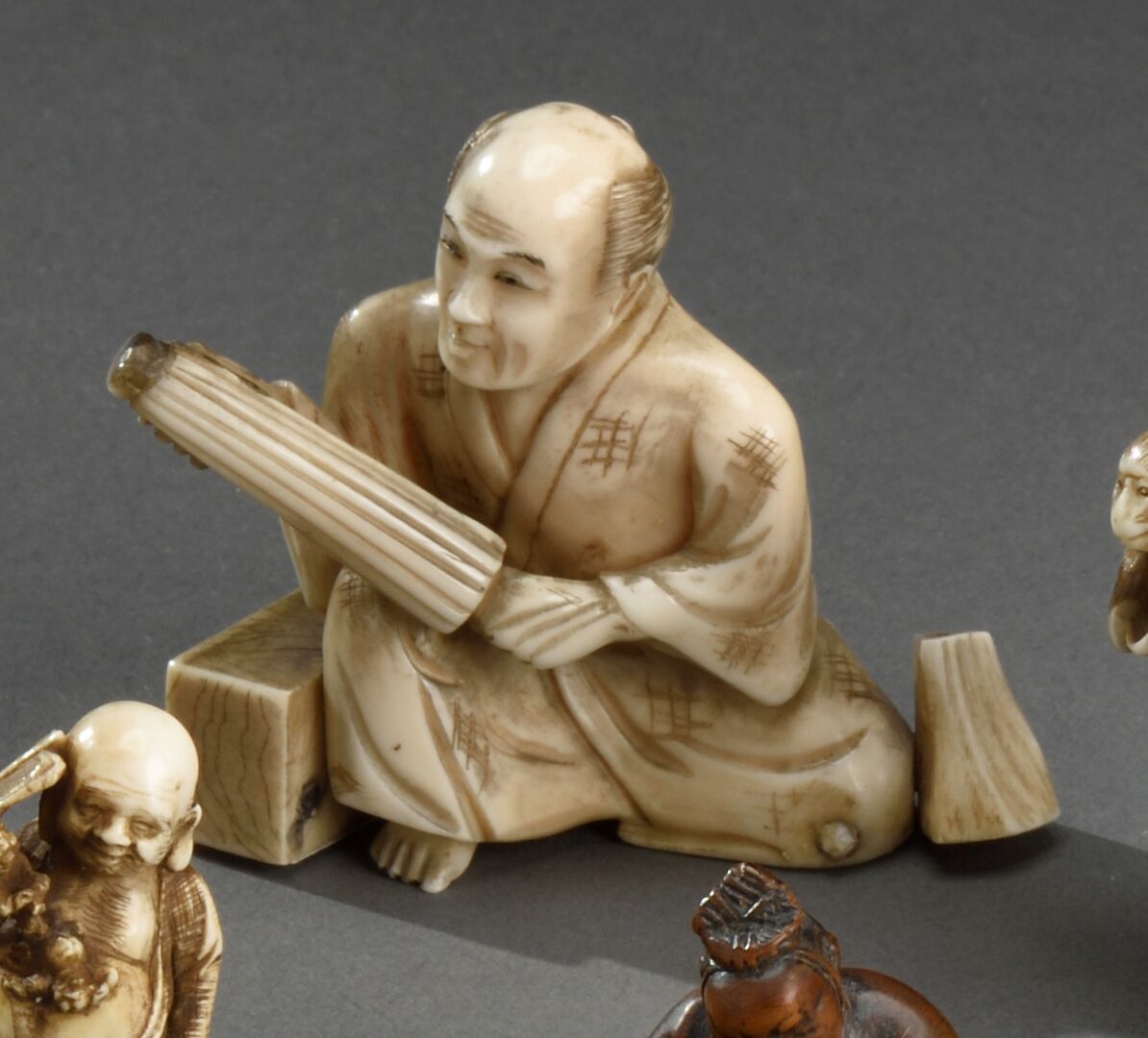 Null ** JAPON, Tokyo - Période MEIJI (1868-1912) 

Okimono en ivoire, fabriquant&hellip;