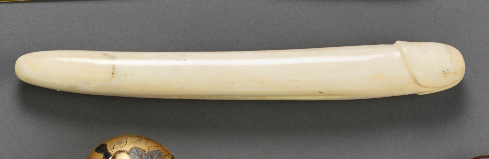 Null JAPAN - EDO period (1603-1868) 

Marine ivory phallus

Early 19th century

&hellip;
