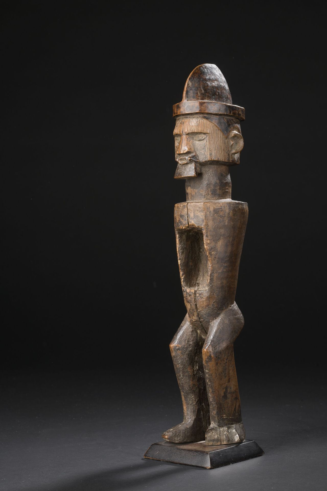 Null Statue Teke, République Démocratique du Congo

Bois

H. 30 cm



Provenance&hellip;