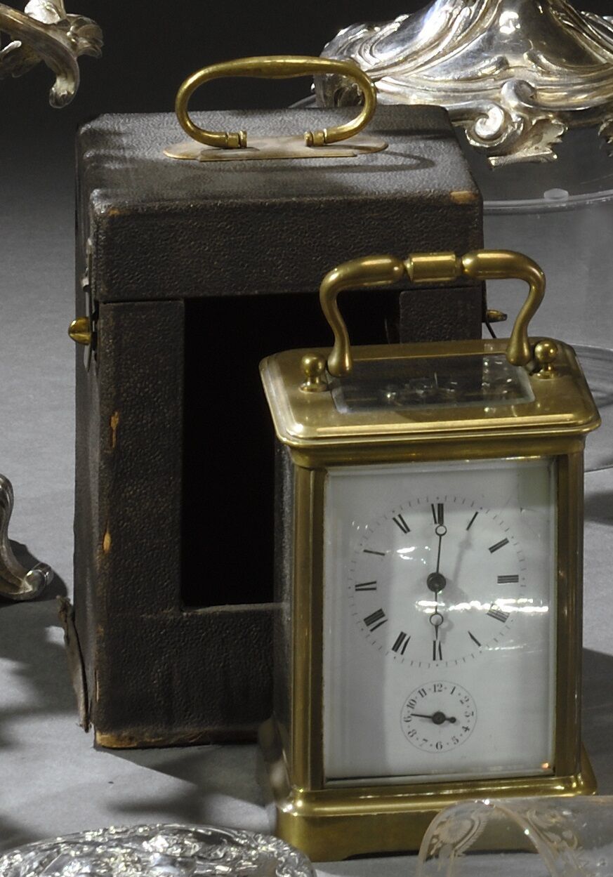 Null Grande "orologio da ufficiale" in ottone dorato con allarme, lancette Brégu&hellip;