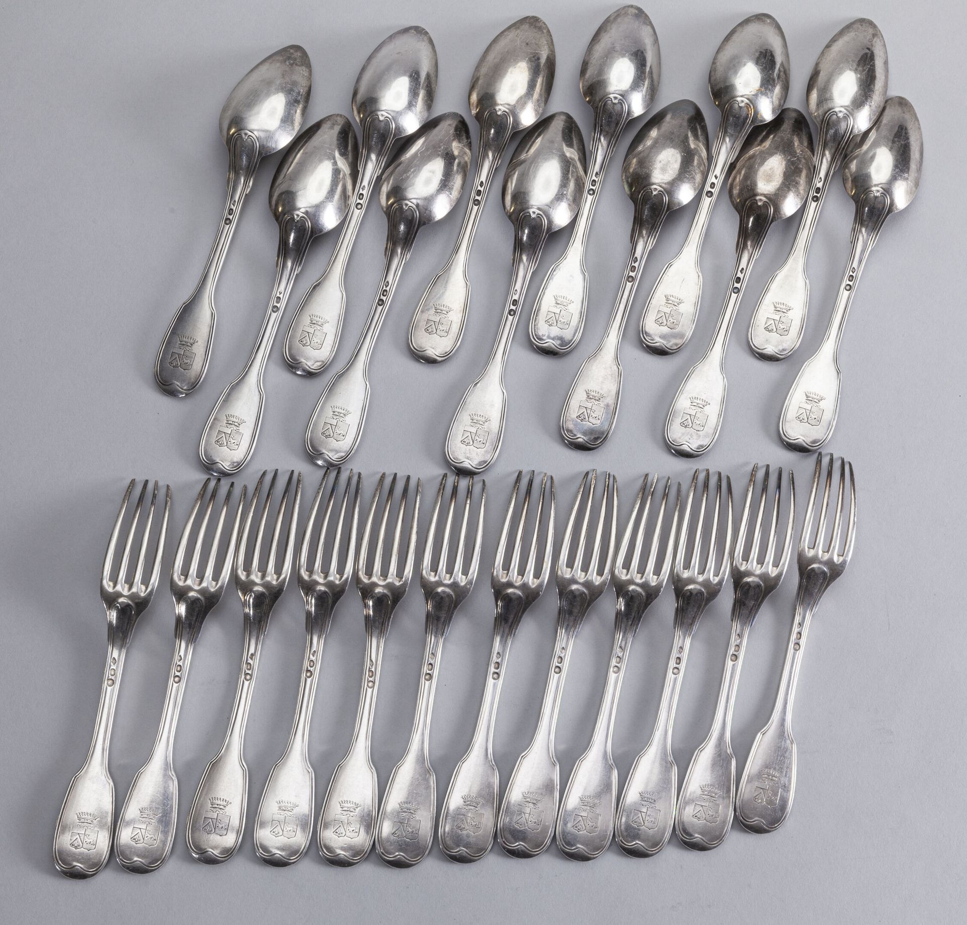 Null Suite of twelve silver tableware, model with nets, with the arms of allianc&hellip;