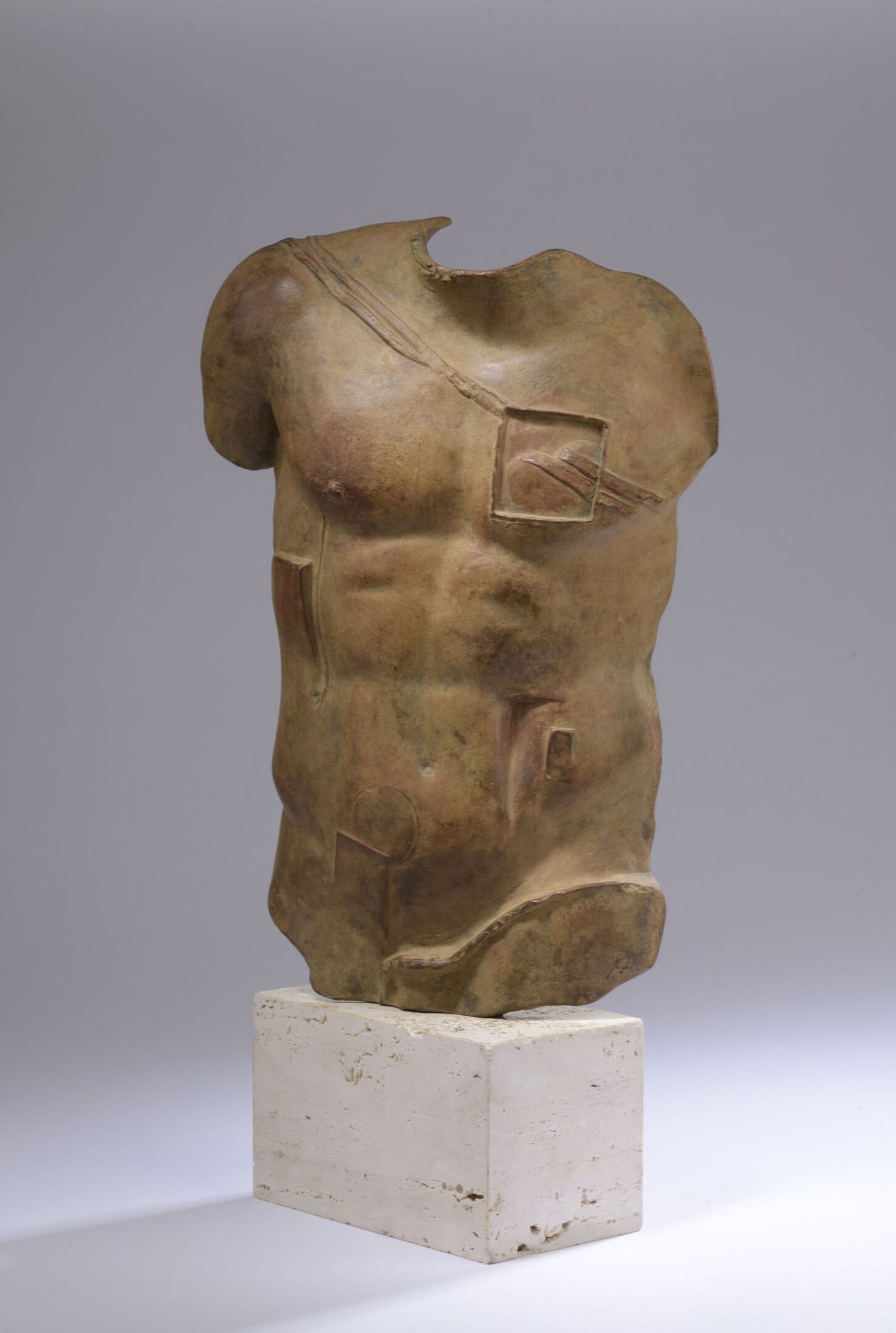 Torse de Persée Igor MITORAJ (1944-2014)

Perseus

Bronze proof with light brown&hellip;