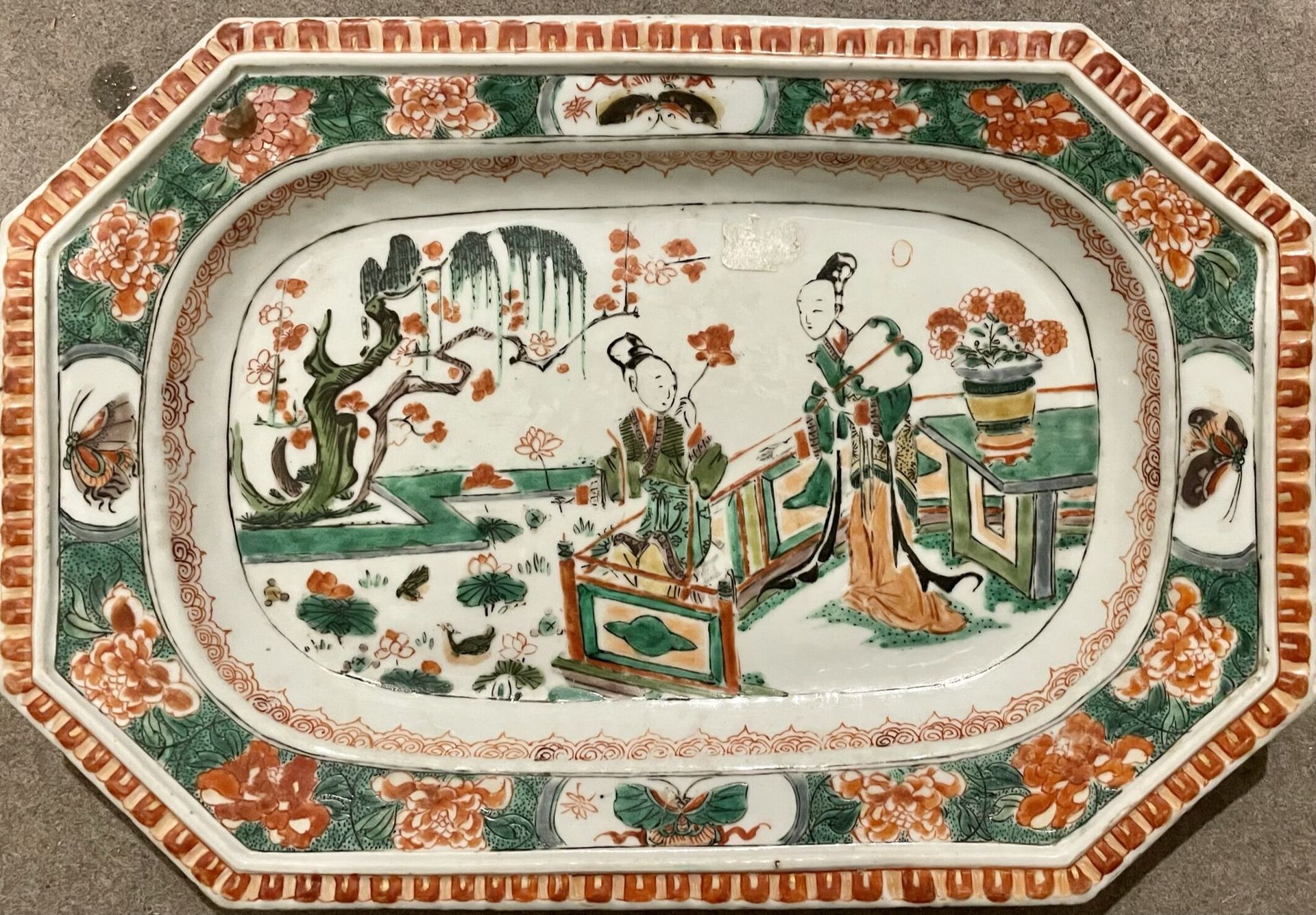 Null CHINE, dynastie Qing, époque Kangxi (1662-1722).

Deux plats rectangulaires&hellip;