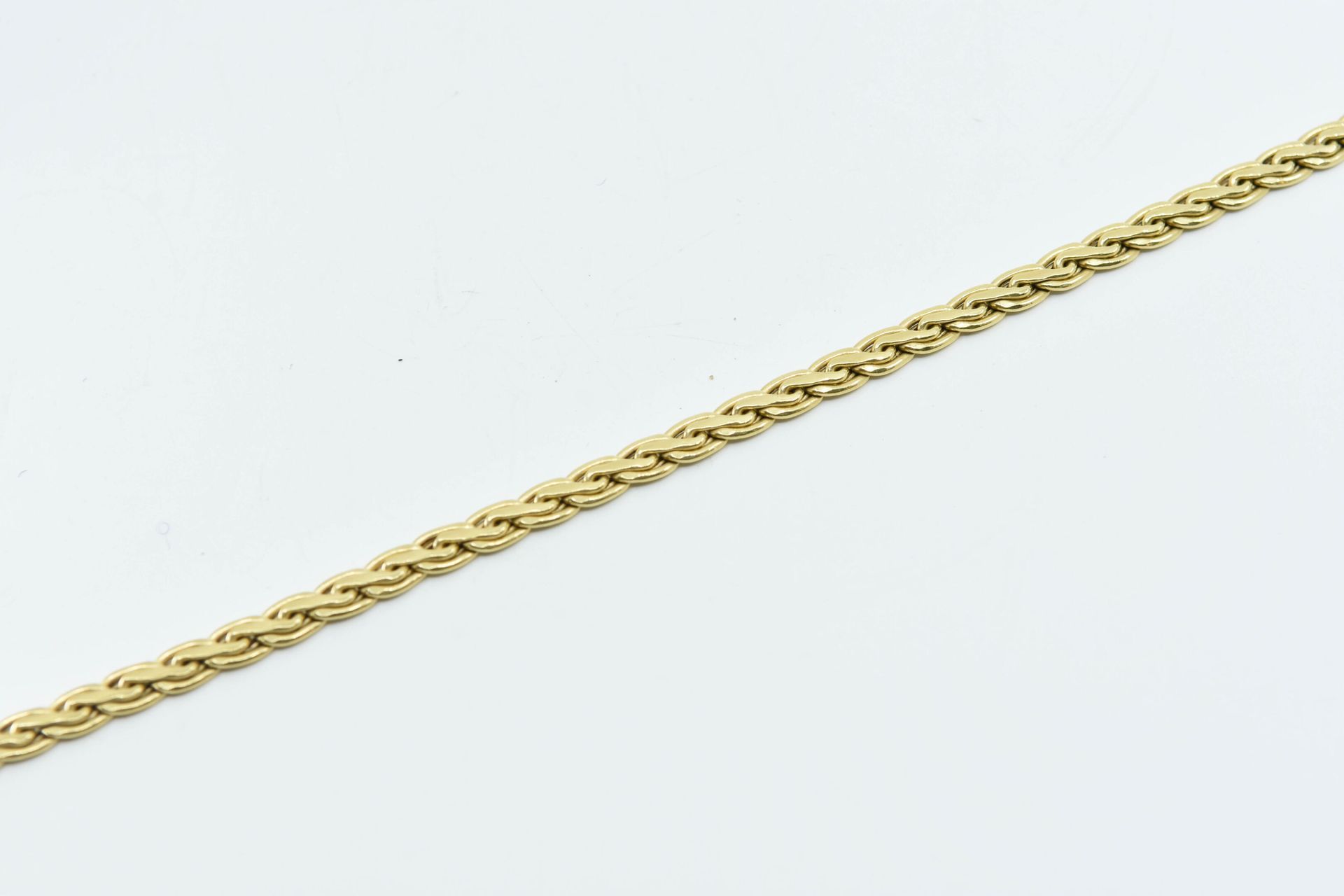 Null 18K黄金（750°/°°）平网项链 
重量：17.3克 - 长44.5厘米