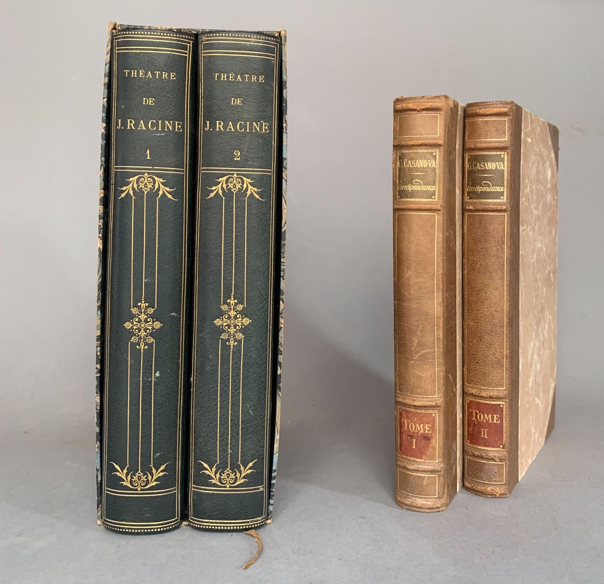 Null [文学] 拉辛的戏剧。巴黎。Jousset.1878年。2卷8开本。



封二上有亨利-福西隆的书印。



卡萨诺瓦-贾科莫被附上了。与J.F. &hellip;