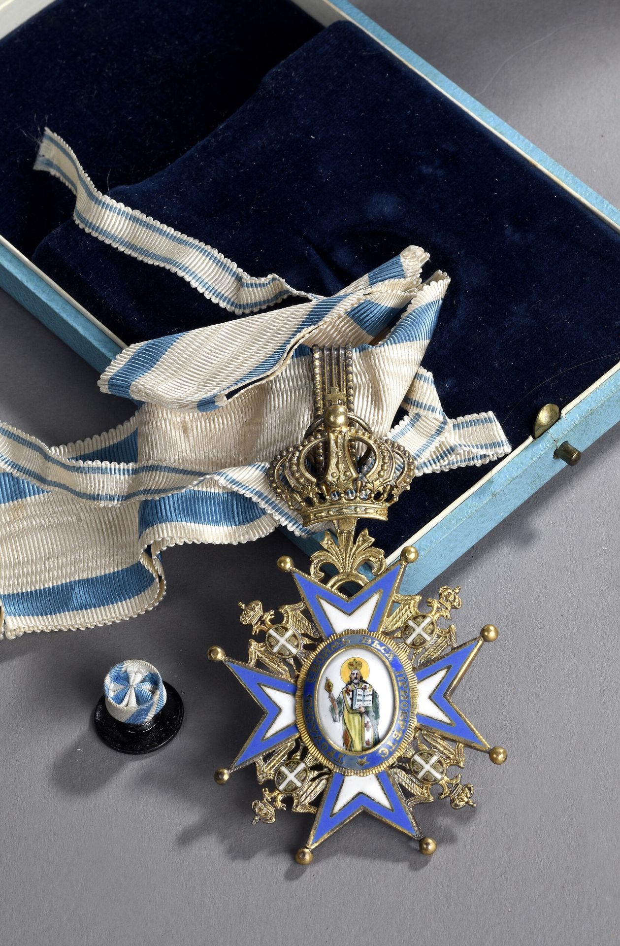 Null SERBIE
Ordre de Saint-Sava (fondé en 1883).
Bijou de 3e classe (commandeur)&hellip;