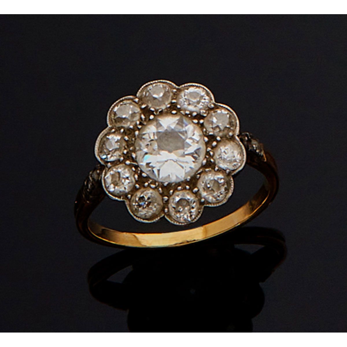 Null Ring aus 18 Karat Gold, besetzt mit einem zentralen Diamanten im Altschliff&hellip;