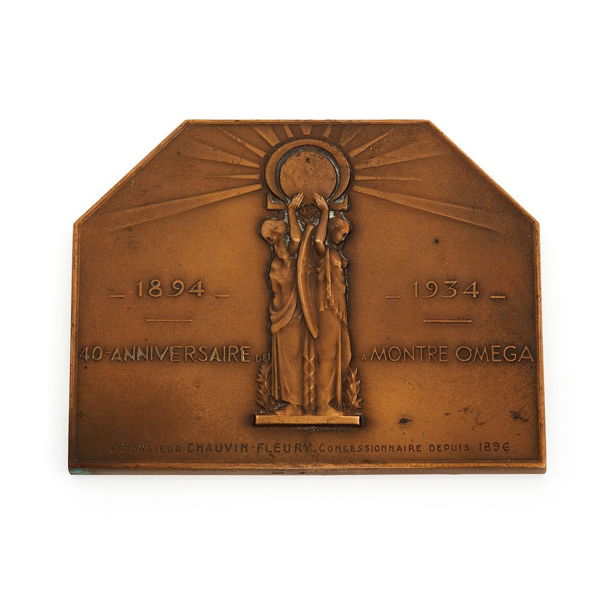 Null Omega, von E. Doumenc, 1934


Außergewöhnliche Art-Déco-Bronzeplakette zum &hellip;