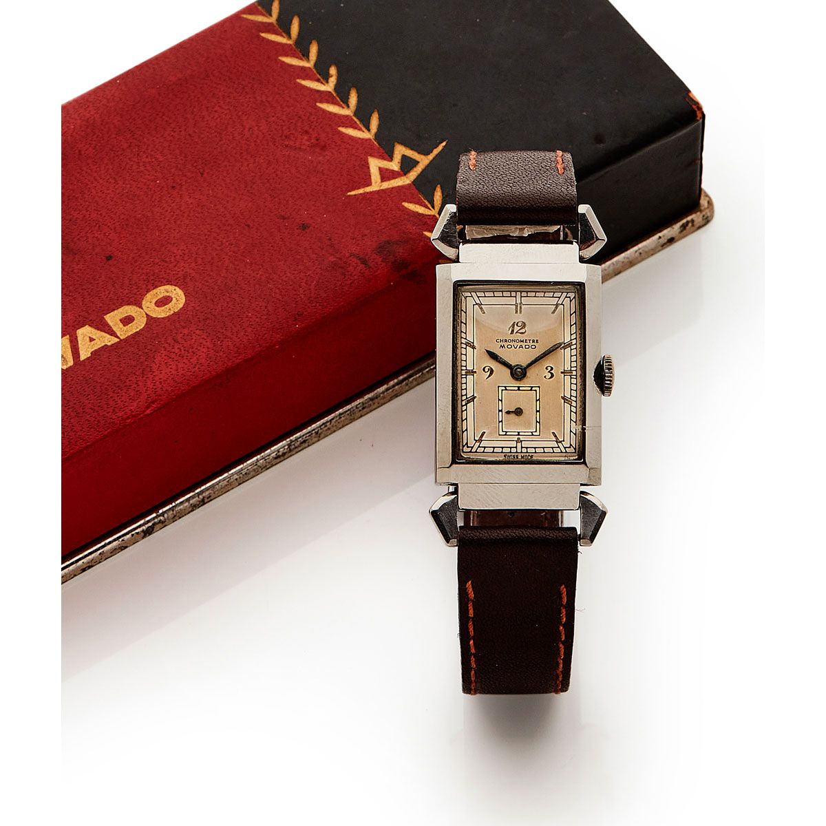 Null Movado, Chronomètre, n° 446611, vers 1930


Une belle montre rectangulaire &hellip;