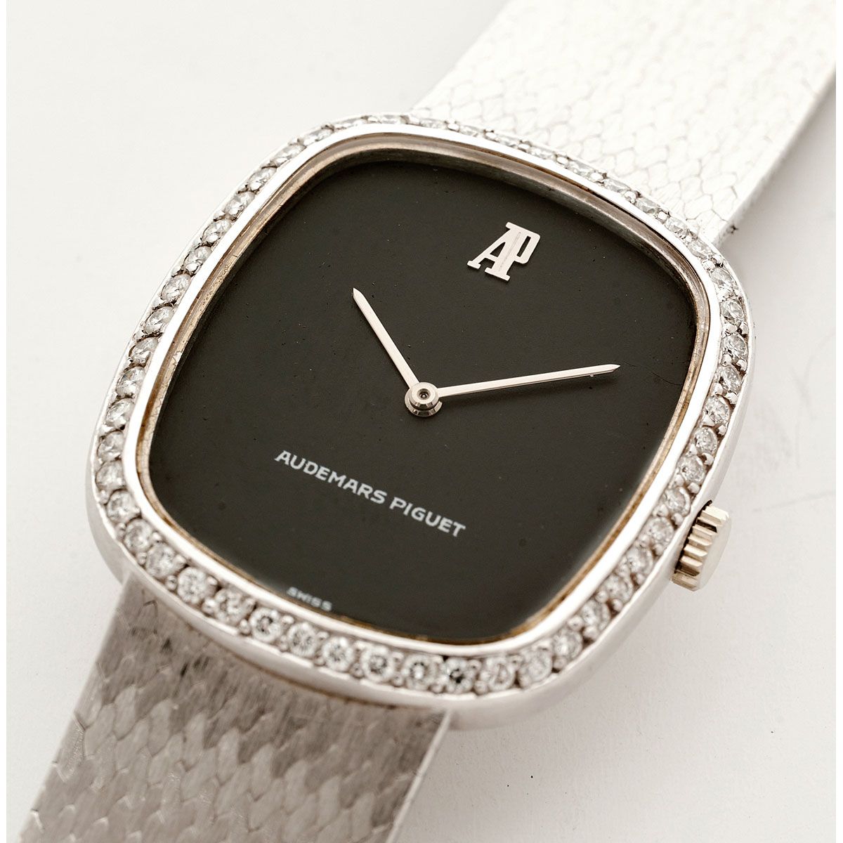 Null Audemars Piguet, n° B33830, vers 1975.

Une belle montre de dame en or blan&hellip;